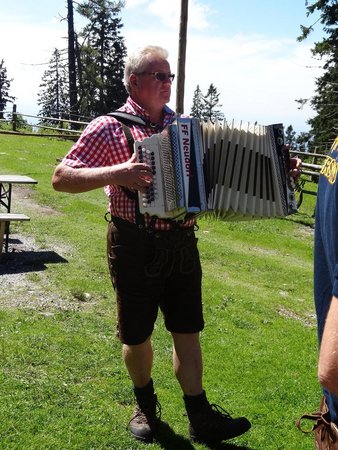 Maibaumumschneiden Stoawandhittn, Schöckl