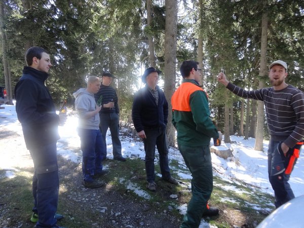 Maibaumaufstellen Stoawandhittn, Schöckl